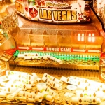 Gates of Olympus 1000 игровой слот с символами богов и молниями Зевса